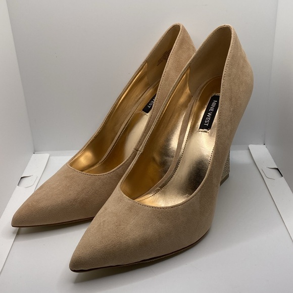 Nine West Tunips Woman’s Heels Barely Nude Rhinestone Detailing Size 10M - Picture 13 of 15